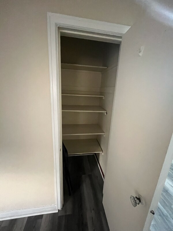 3166 Werk Rd unit 3, Cincinnati, OH 45211 - photo 6