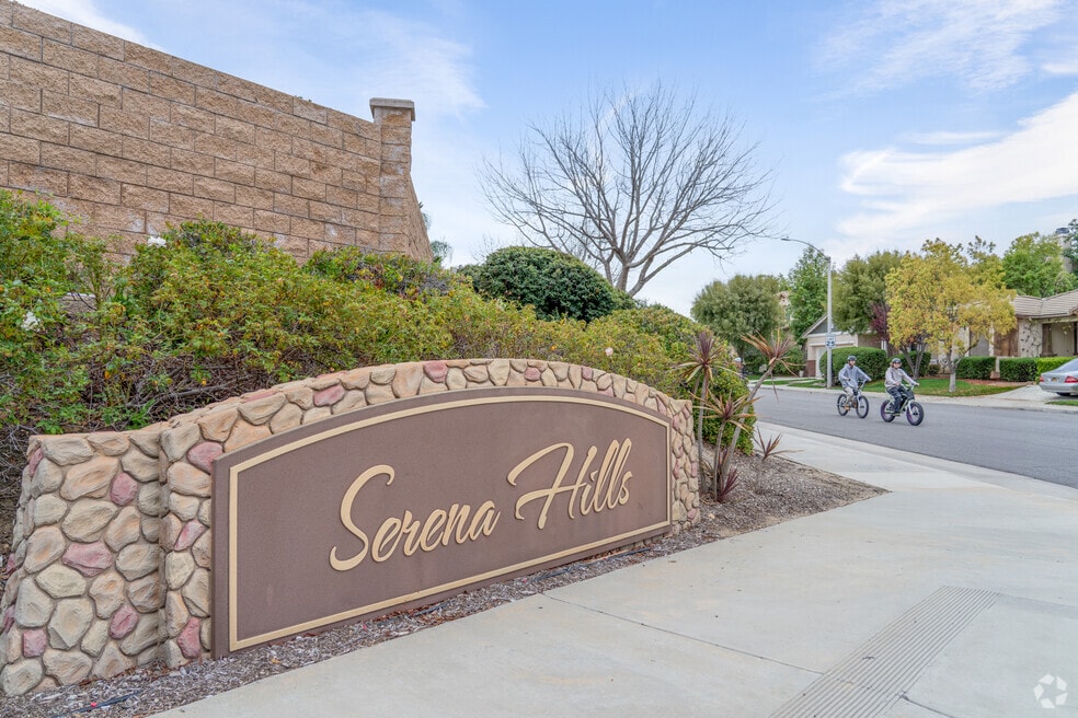 Serena Hills