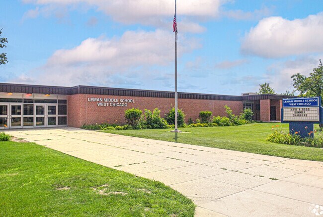 Leman Middle School in Chicago West fosters a vibrant learning community for all students.