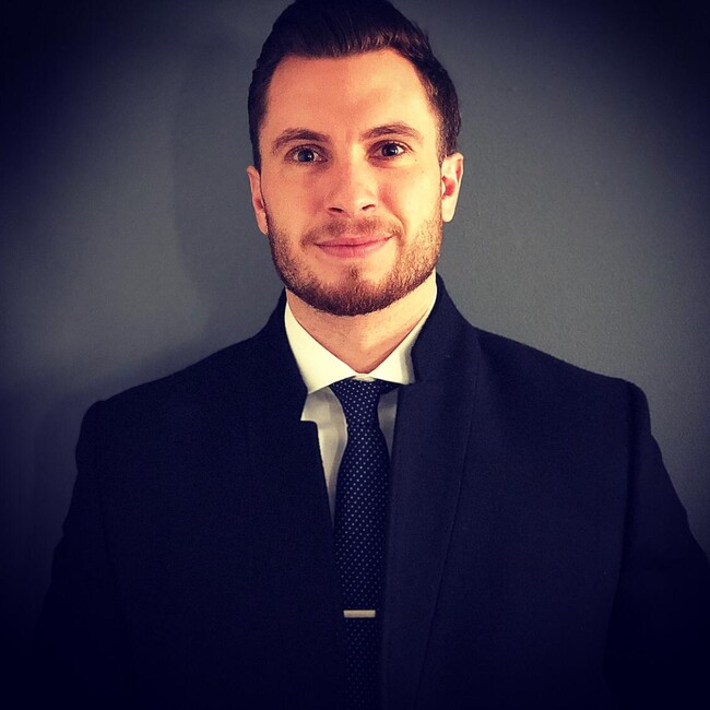 Agent Photo