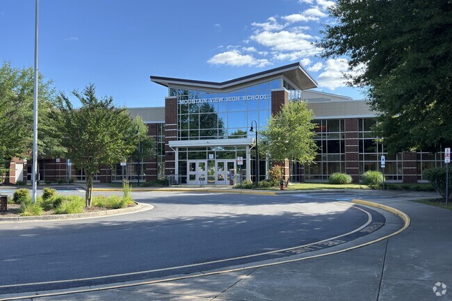 Mountain View High School serves the community of Stafford.