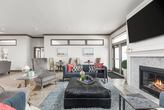2739 S Boardwalk Cir, Bloomington, IN 47403