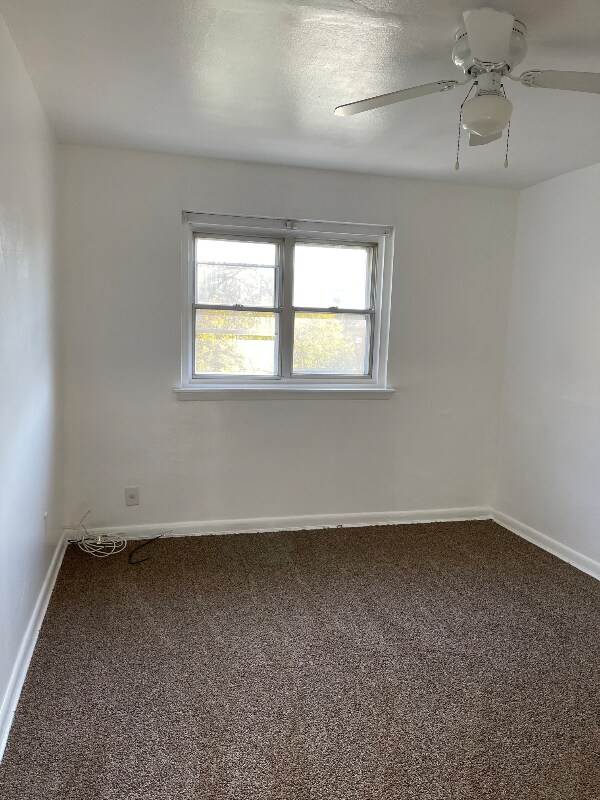 7xxx Brockton Rd unit 2nd Flr, Philadelphia, PA 19151 - photo 2