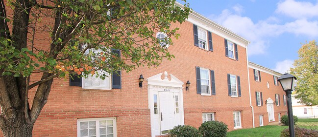 Patuxent Crossing, Lexington Park, MD 20653 - photo 2