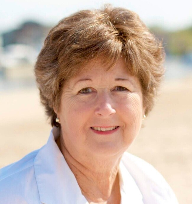 Carol Wight-Barrett