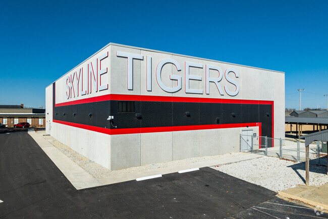 The Skyline High School mascot is the Tigers.