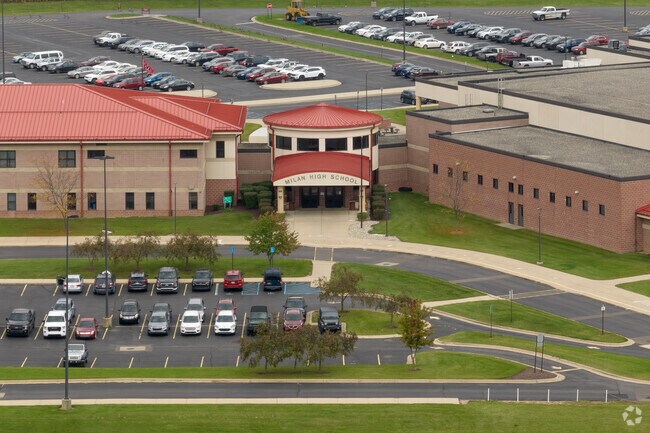 Milan High School has a 92% graduation rate among its students.