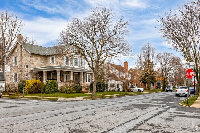 Selwyn Farm residents enjoy wide, quiet streets with ample trees for summertime shade.