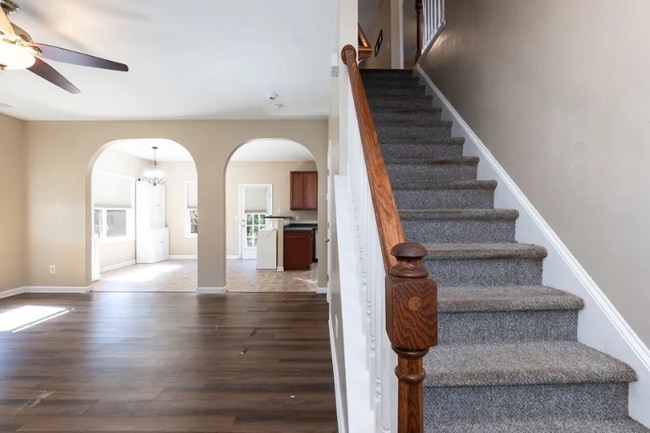 401 Mourning Dove Ct, Mebane, NC 27302 - photo 3