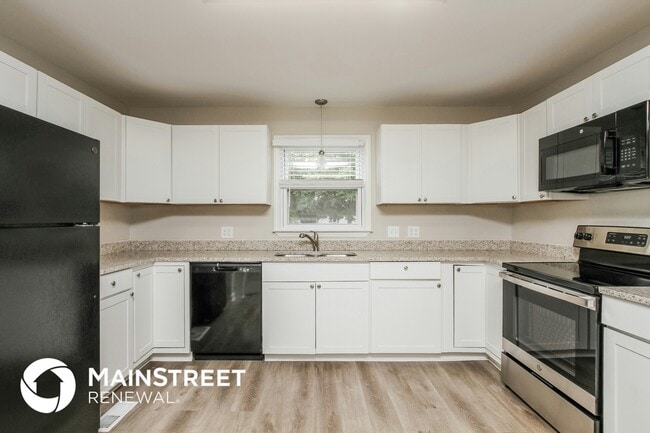 200 Shepherd Rd, Mooresville, NC 28115 - photo 5