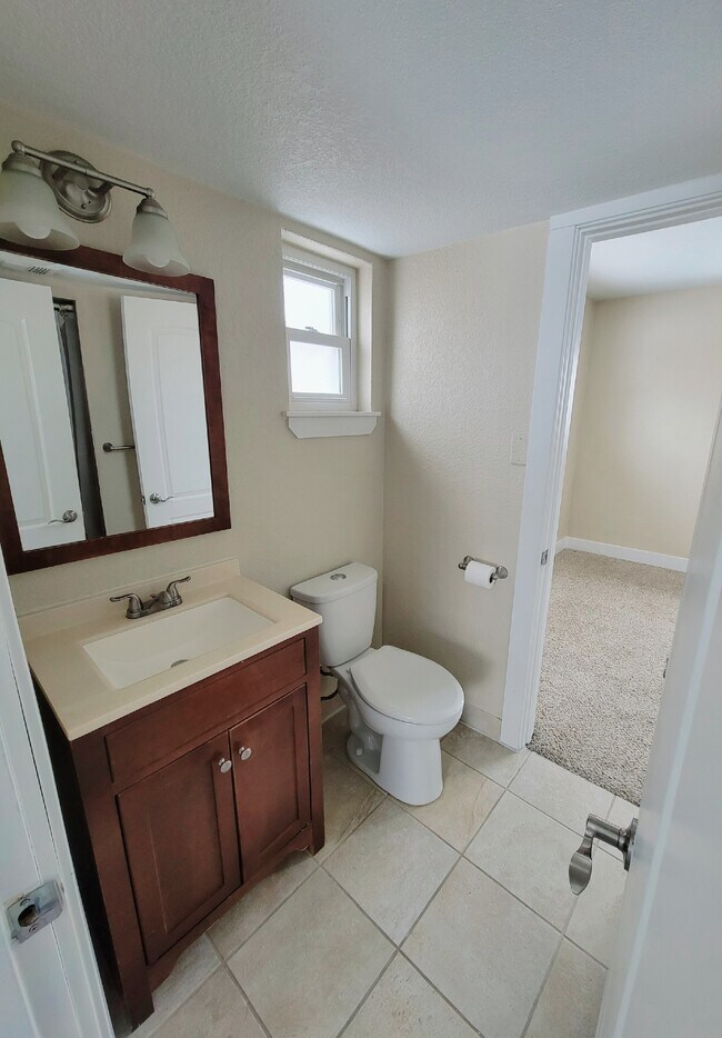 Jack & Jill bathroom between two bedrooms