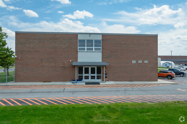Otsego Junior High welcomes new students.