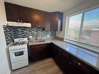 1725 W Mosier Place, Denver, CO 80223