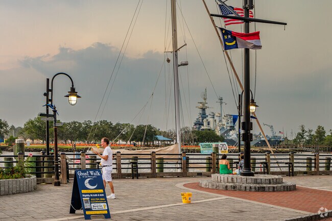 The Bottom is less than 2 miles from the Riverwalk in downtown Wilmington.