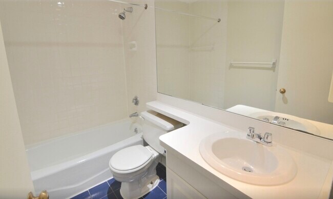 56 Saint Germain St unit 3, Boston, MA 02115 - photo 4