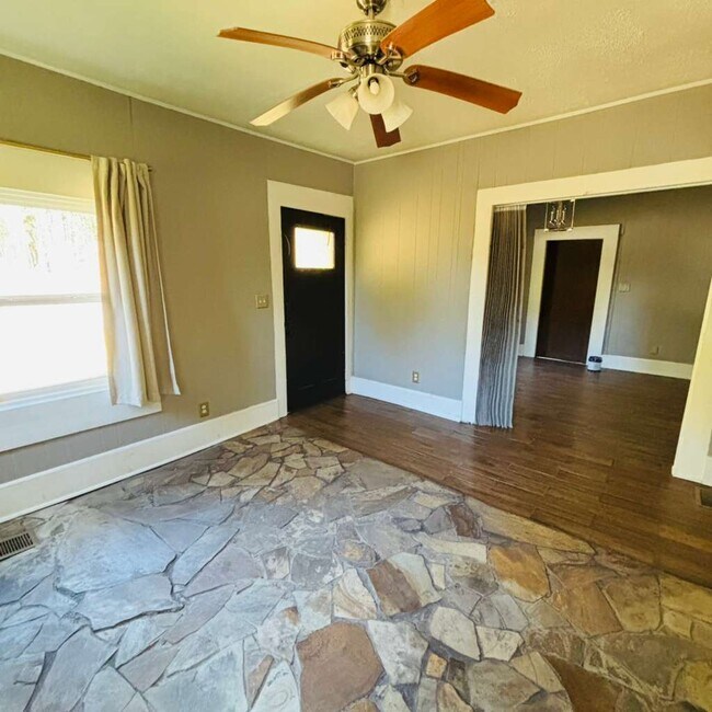 17 School Rd, Hampton, GA 30228 - photo 6
