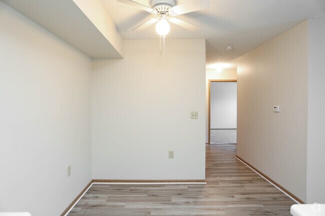 Meadow Brook, Butler, PA 16001 - photo 2