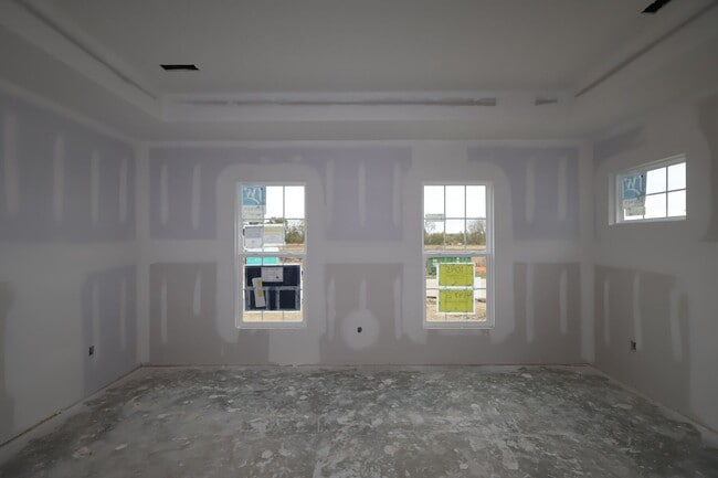 4547 Corsican Loop E, Hilliard, OH 43026 - photo 6