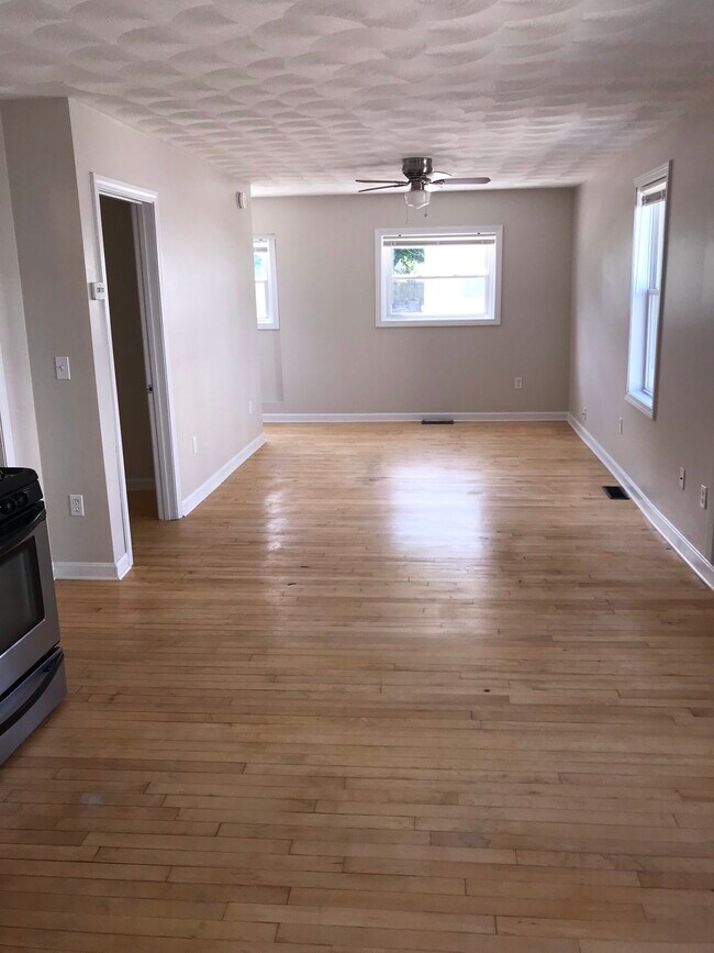 347 Woonasquatucket Ave Unit 1, North Providence, RI 02911