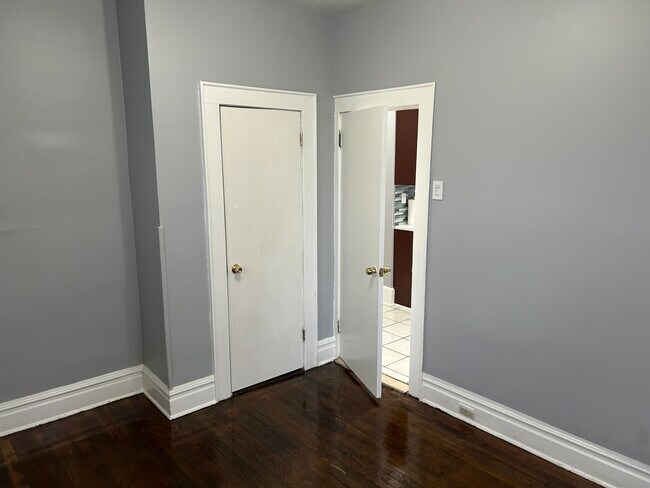 10 Adams St unit Rohan Levy, Irvington, NJ 07111 - photo 5