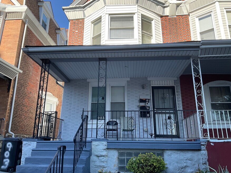 903 Lindley Ave unit 2nd fl, Philadelphia, PA 19141 - photo 1