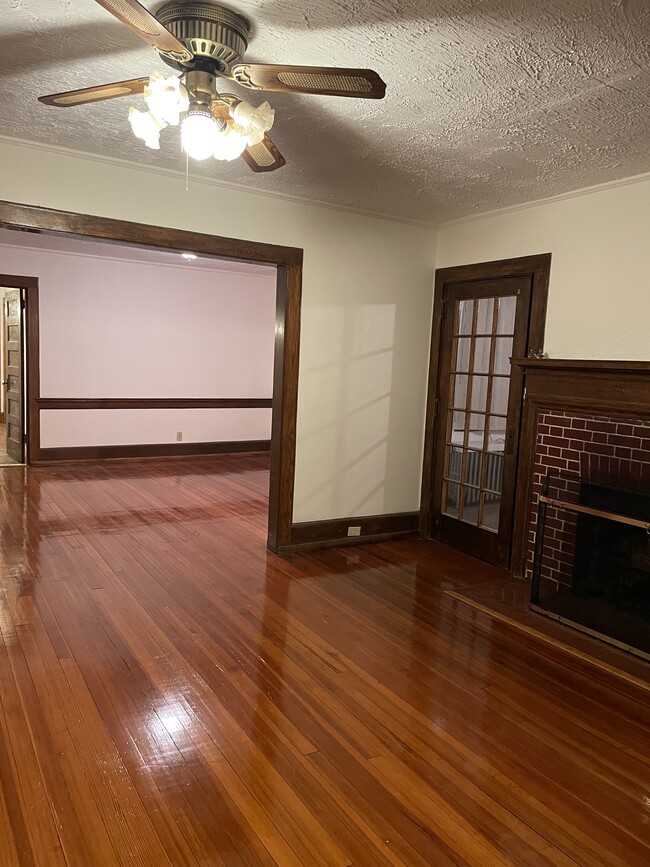 Living Room - dining room - HUGE space!