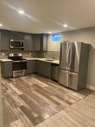 3901 N Kiska St Unit B, Portland, OR 97217