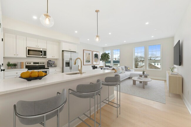 David @ 775, Mattapan, MA 02126 - photo 5