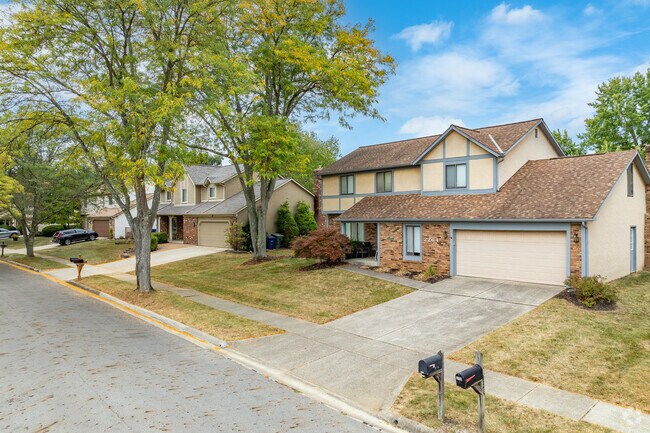 Most of the Sawmill Forest neighborhood’s homes were built in the 1970s and 80s.