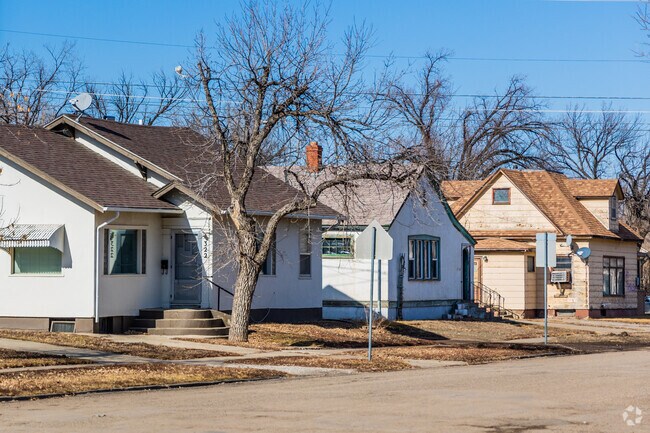 Craftsman style homes decorate the streets in Havre.