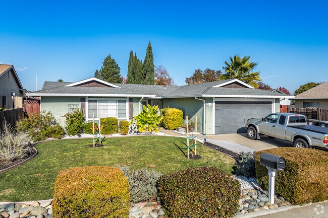 The most popular style of home, in Citrus Heights is like this ranch-style home.