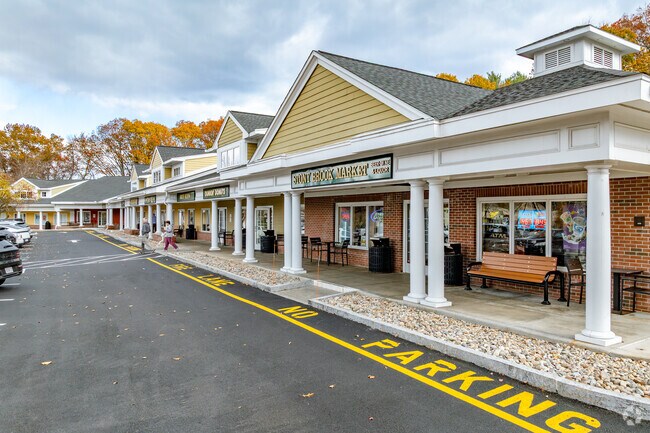 Cordaville Town Center features shops and dining for Southborough residents.