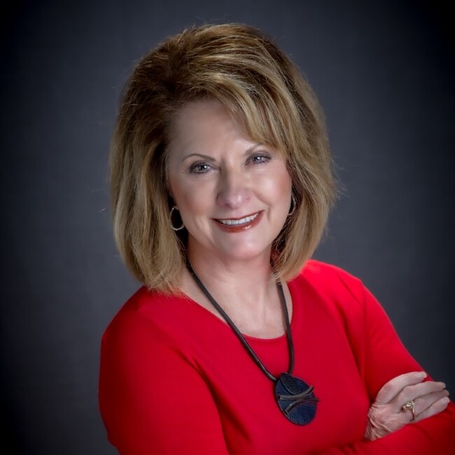 Lynn Farrell