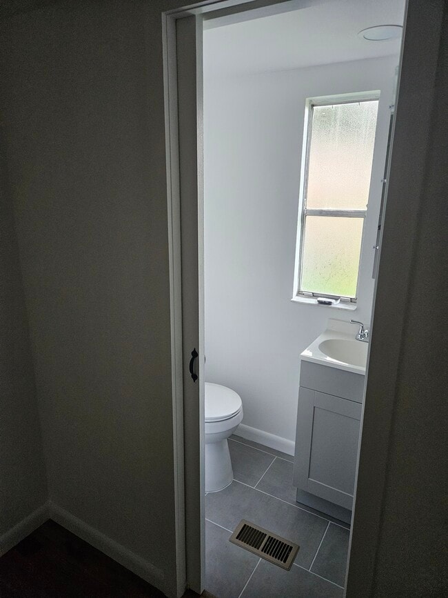 4221 Norcrest Ln, New Port Richey, FL 34652 - photo 4