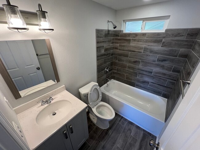 441 E Brady St unit 2, Florence, AZ 85132 - photo 4