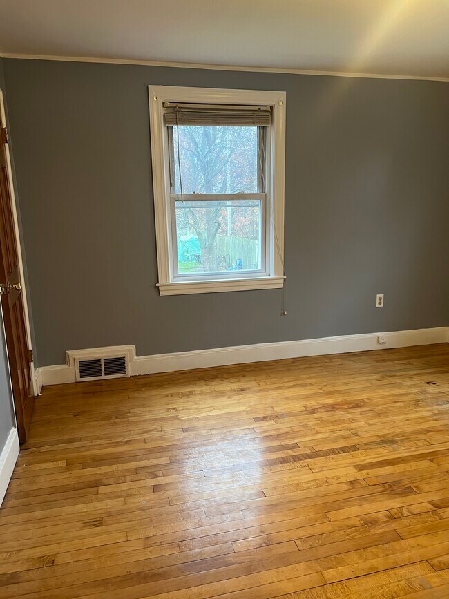 70 Clifford St unit 2, Hyde Park, MA 02136 - photo 2