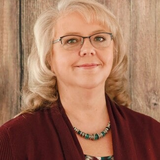 Lisa Ayers