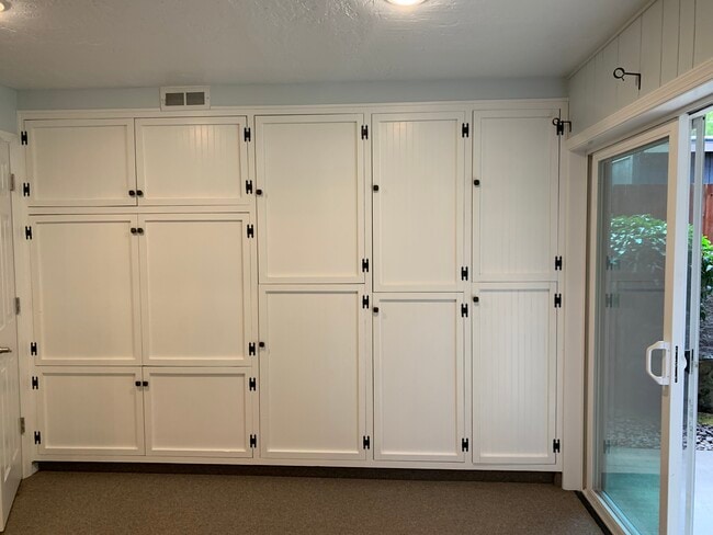 4135 NW Carlton Ct, Portland, OR 97229 - photo 5