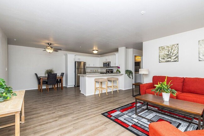 HILLCREST ESTATES, Shawano, WI 54166 - photo 2