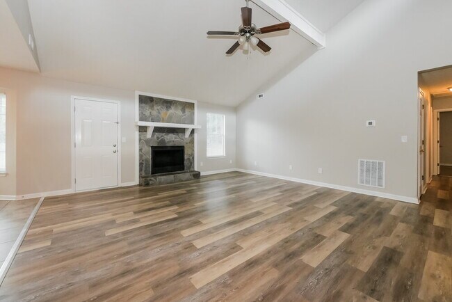 10838 Starling Trail, Hampton, GA 30228 - photo 6