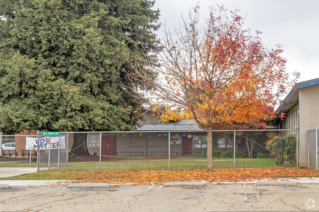 There are fall colors at Centerville Elementary School near Sanger.