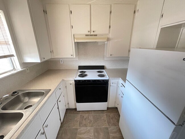 101 E Cardinal Ln unit 1, Harker Heights, TX 76548 - photo 4