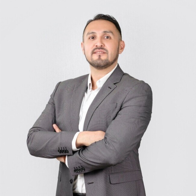 Agent Photo