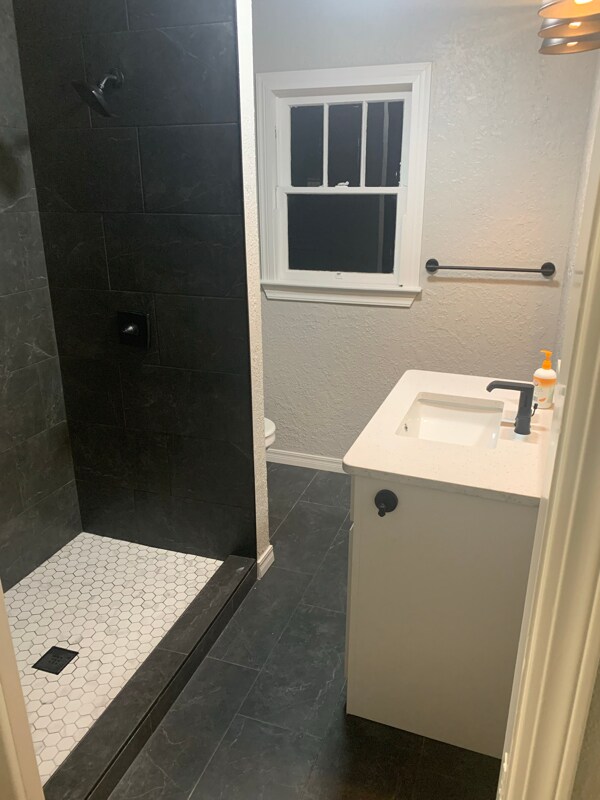 828 S 16th St, Chickasha, OK 73018 - photo 3