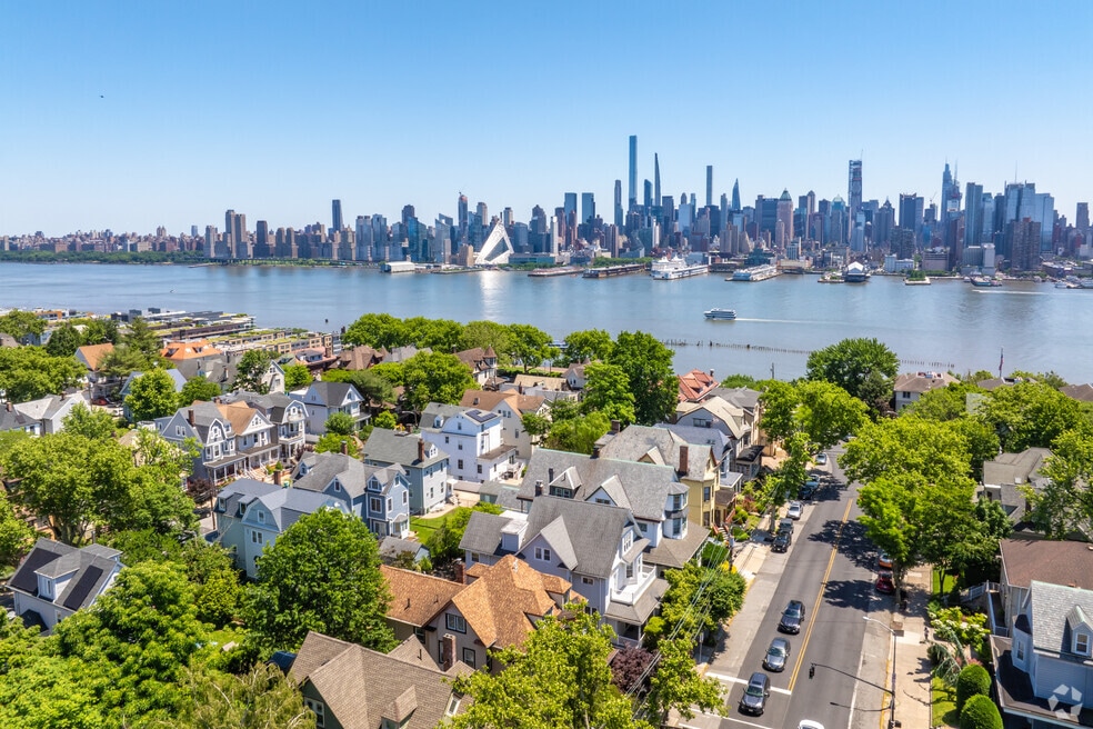 Neighborhoods_Weehawken_FINAL_030624.mp4