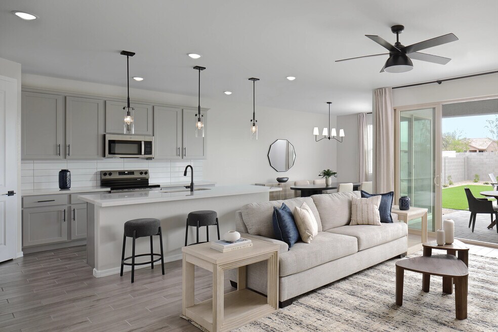 22808 E Roundup Way unit 36451545, Queen Creek, AZ 85142 - photo 1