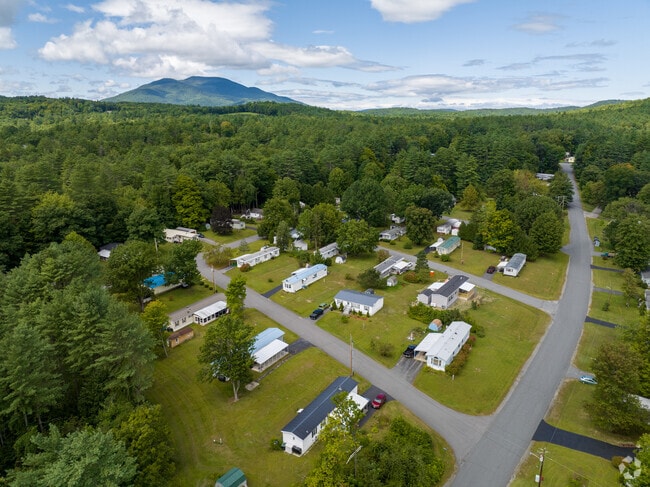 West Claremont has a variety of home styles.