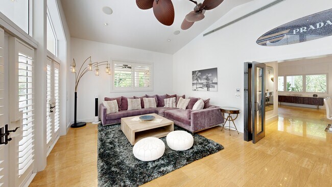 8405 SW 107th St, Miami, FL 33156 - photo 2