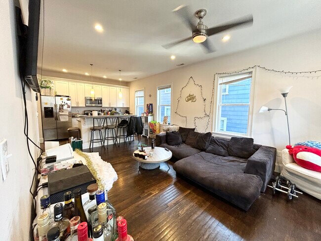 9 Oswald St unit 2, Roxbury Crossing, MA 02120 - photo 2