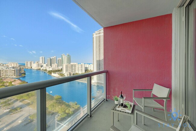 2602 E Hallandale Beach Blvd unit ID1227532P, Hallandale Beach, FL 33009 - photo 5